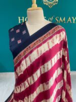 Maroon & Beige Tie-Dye Saree with Navy Blue Contrast Blouse - Image 2