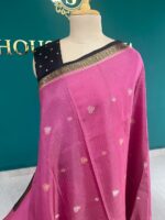 Rani Pink Silk Saree with Black Contrast Border & Golden Zari Weaving - Image 2