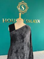 Elegant Black Crushed Velvet Saree – House of Smaya - Image 2